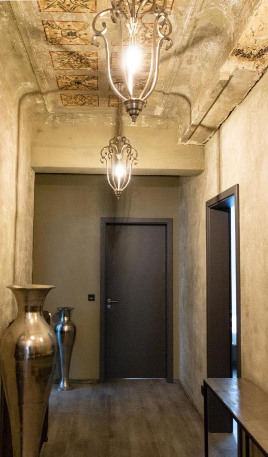 Strandberg's Ursprung: & Kitchen