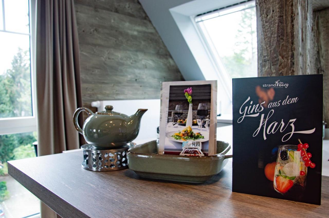 Strandberg's Ursprung: & Kitchen