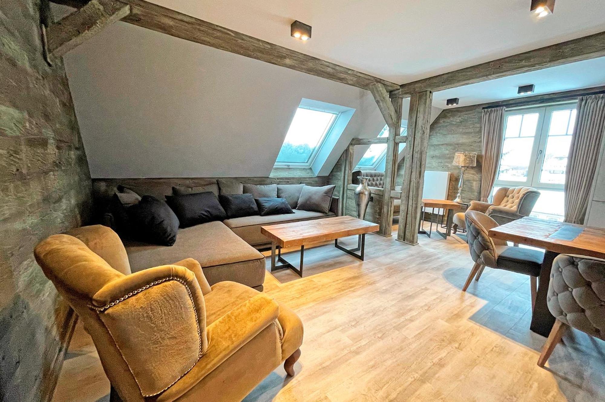 Strandberg's Ursprung: & Kitchen Apartment *